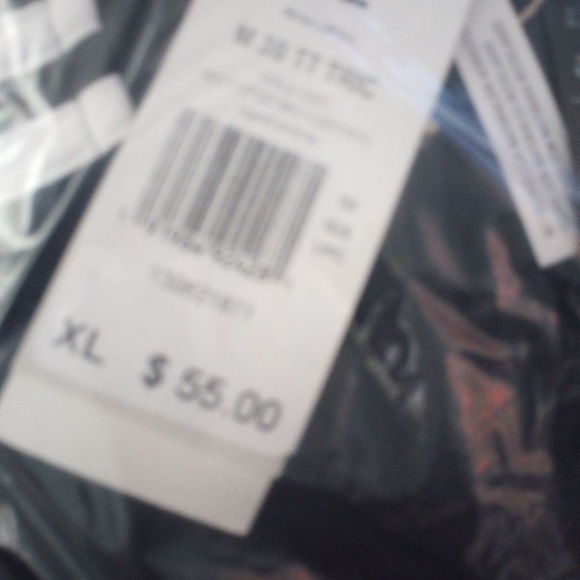 New adidas
Essentials Warm-Up 3-
Stripes Track Jacket - Picture 5 of 5